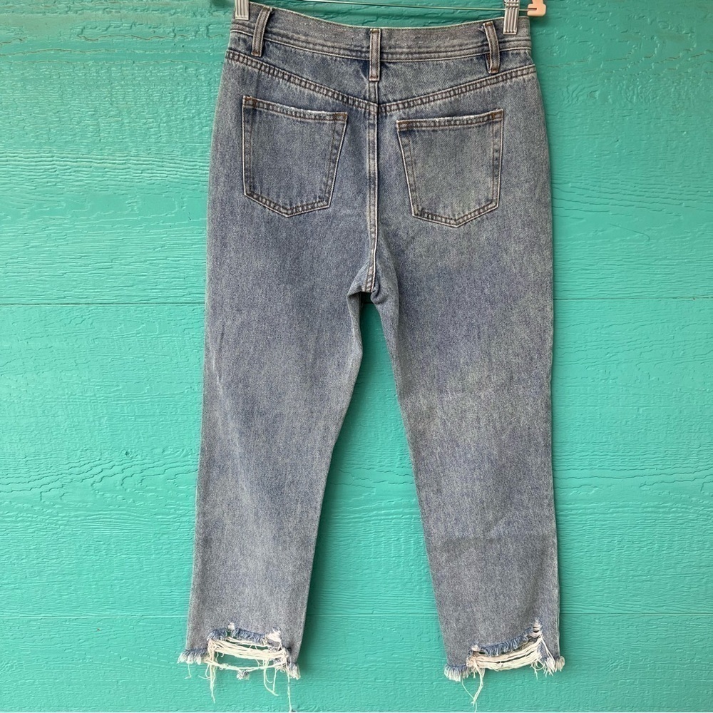 CLEARANCE DISTRESSED DECONSTRUCTED MOM JEANS VINTAGE WASH SIZE MEDIUM NWT - Picture 5 of 5